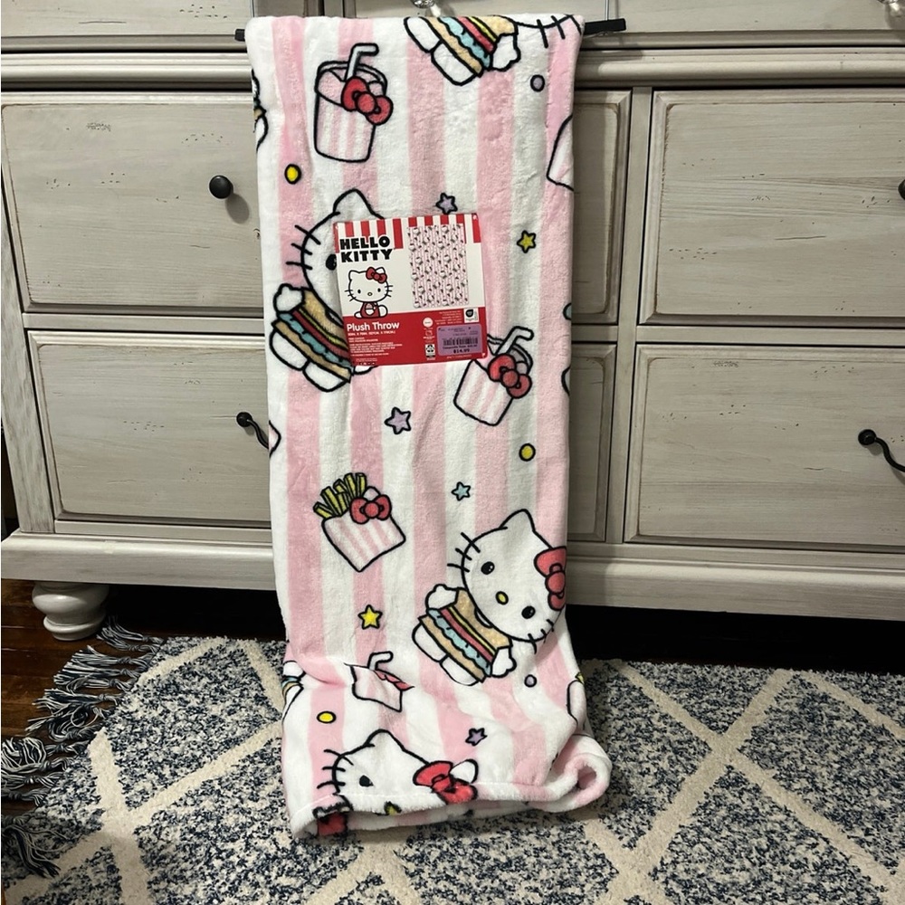 Hello Kitty blanket